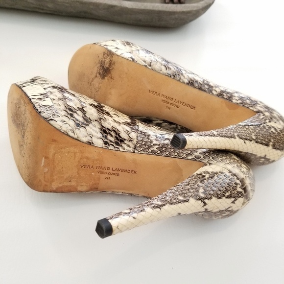 Vera Wang Lavender snake print open toe heels - Picture 7 of 7